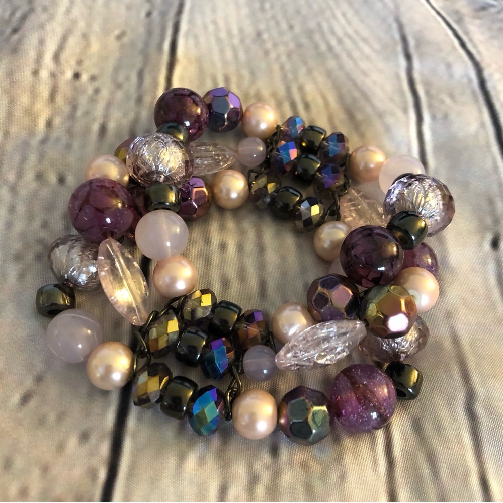Premier Designs- 3 string, Stretch Bracelet